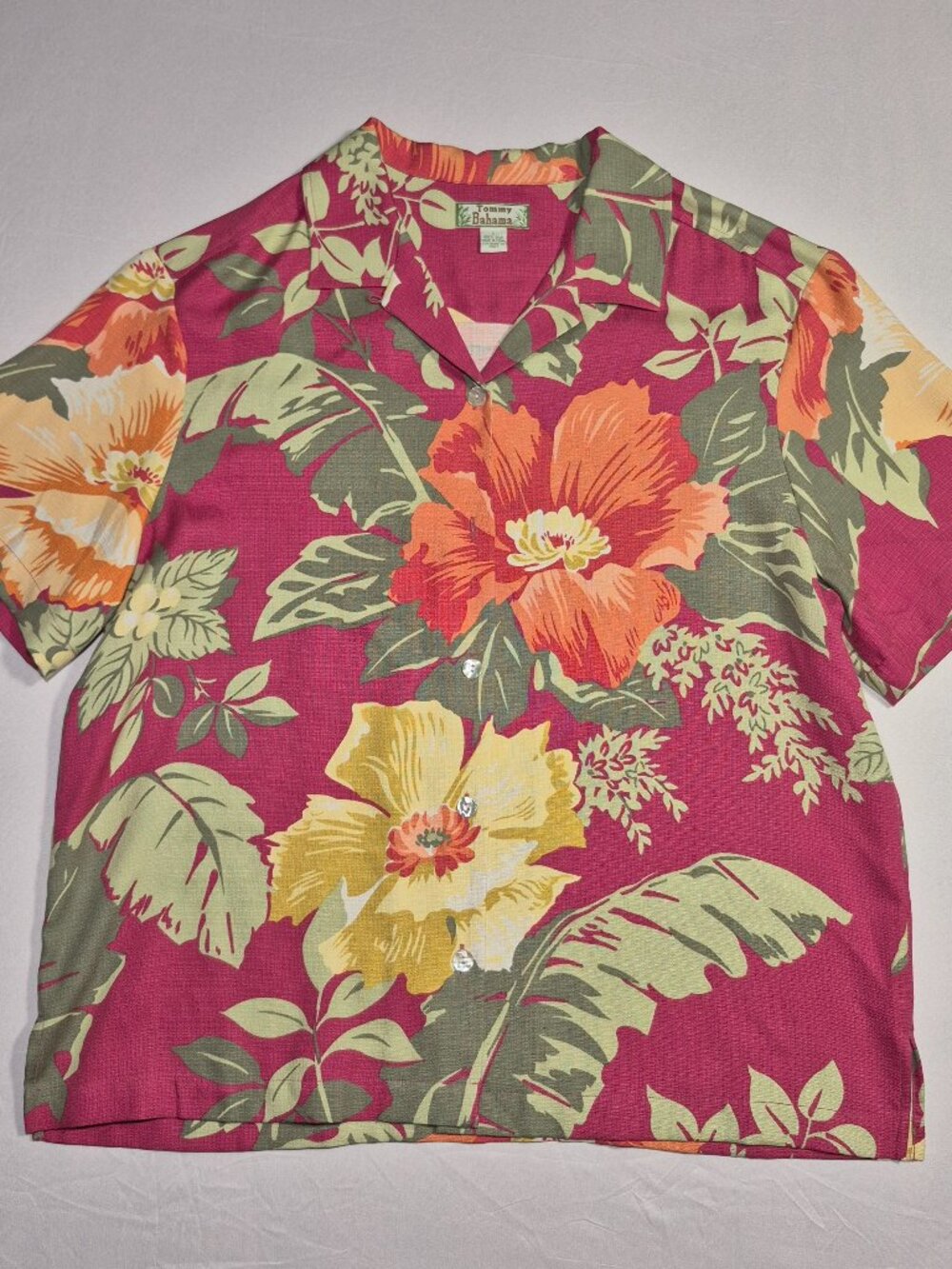 Tommy Bahama Silk Hawaiian Camp Shirt Men L Tropical Hibiscus multicolor Pink